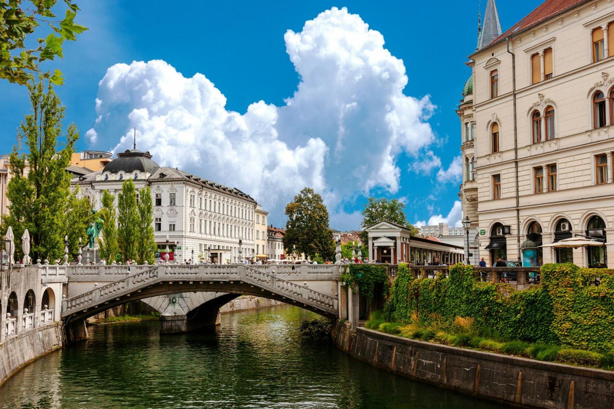 Ljubljana City Dragon Apartment Экстерьер фото